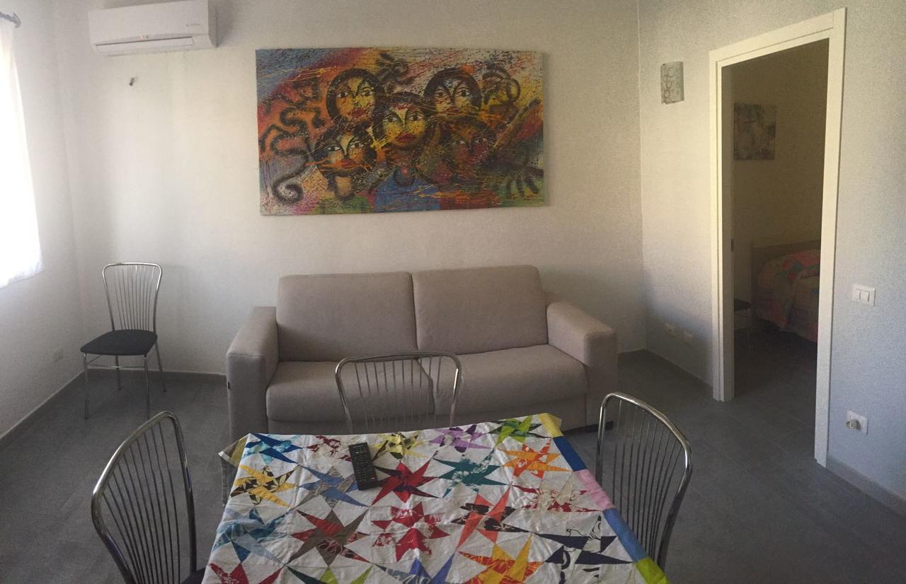 Crucoli Residence Torretta Beach מראה חיצוני תמונה